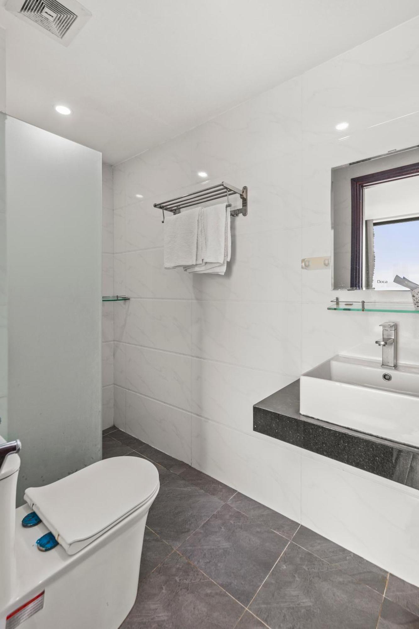 Sea Hotel & Apartment Дананг Екстер'єр фото