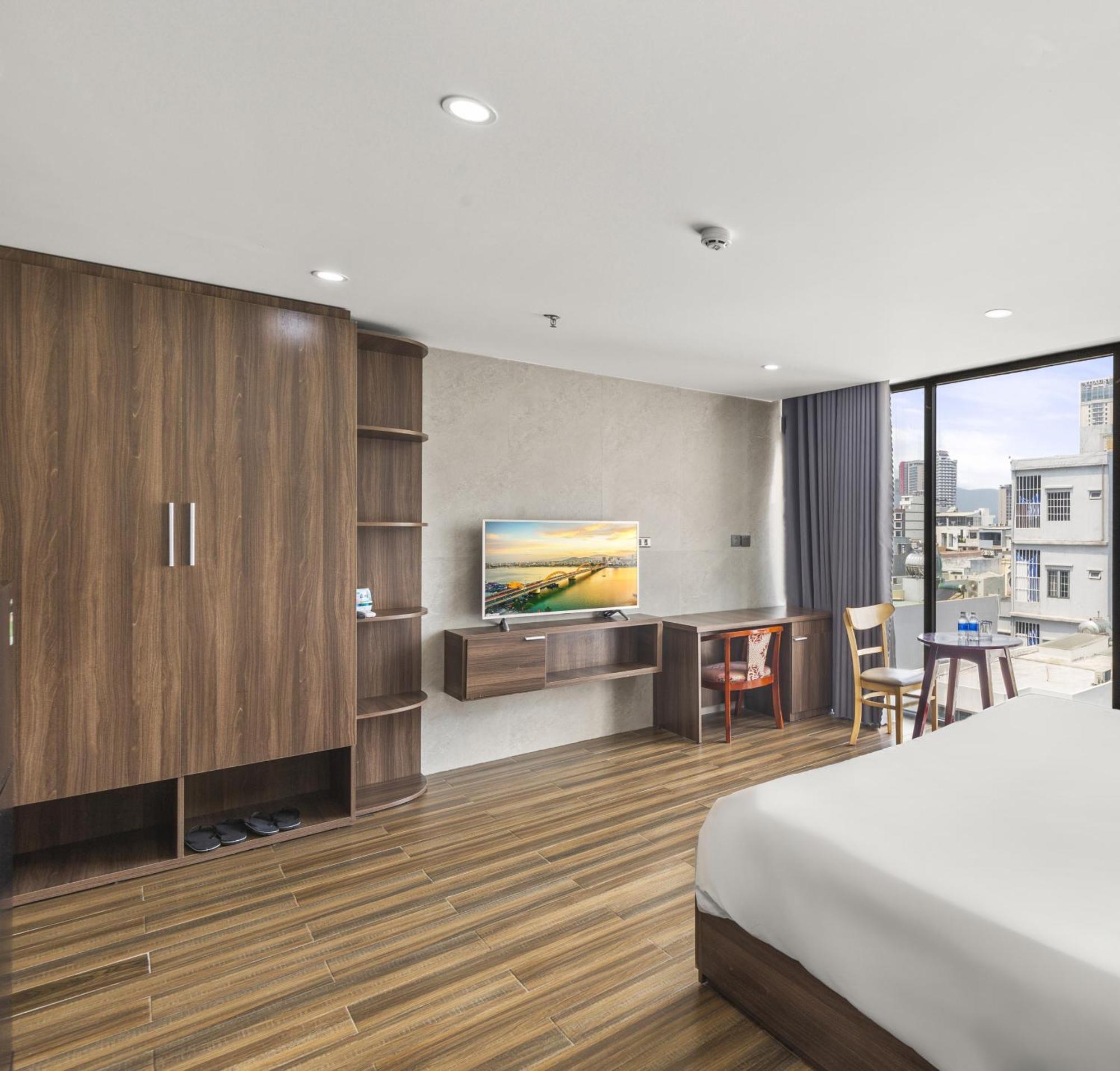 Sea Hotel & Apartment Дананг Екстер'єр фото