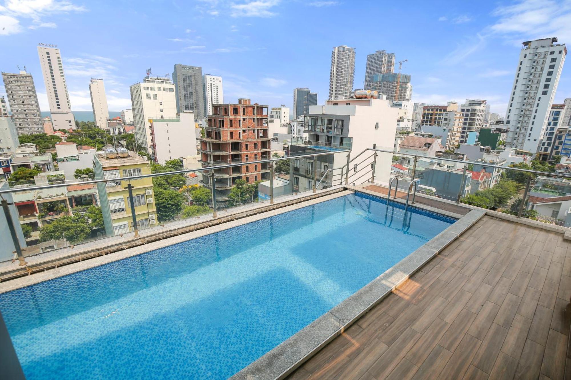 Sea Hotel & Apartment Дананг Екстер'єр фото